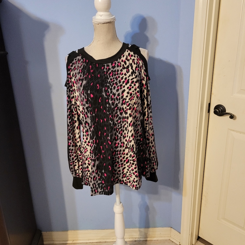 White Birch small Womens Blouse